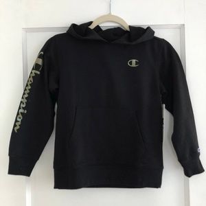 Champion kids hoodie NWT 7/8